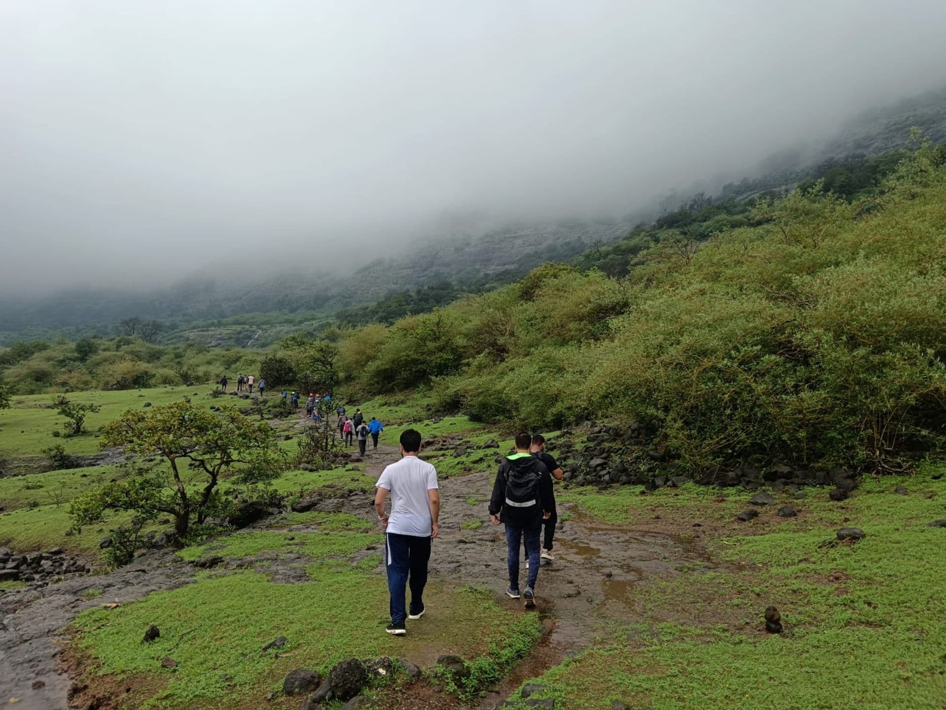 Bhorandyachi Naal – Jivdhan Fort – Naneghat Ghatvaat Offbeat Trek Expedition